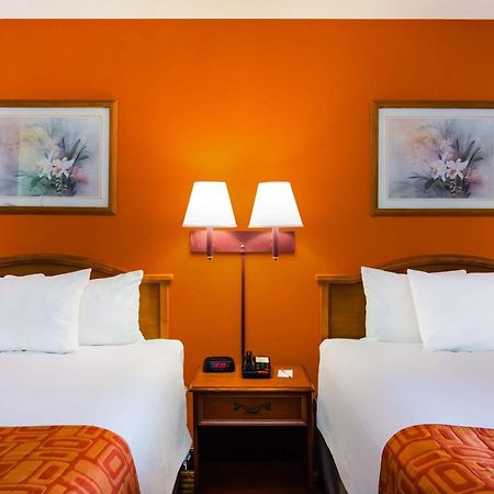 Howard Johnson By Wyndham Panama City Exteriér fotografie